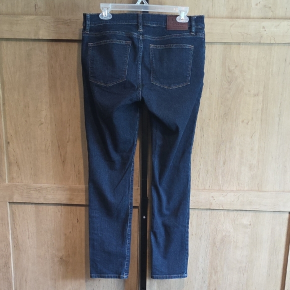 (J32) Ralph Lauren Dark Blue Skinny Jeans - Picture 8 of 9